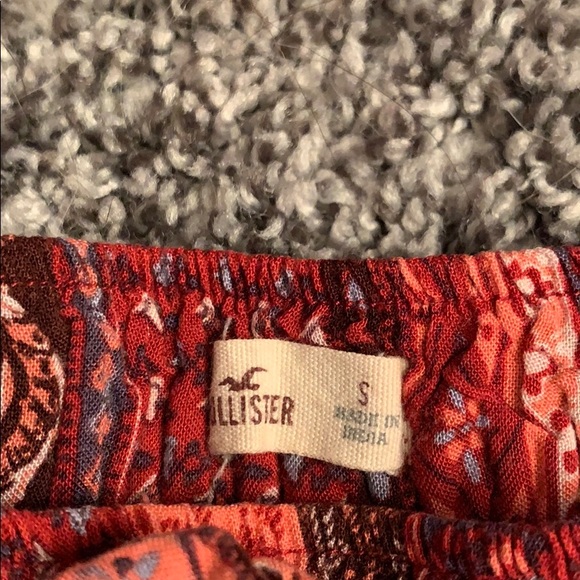 HOLLISTER SHORTS size small - Picture 2 of 2